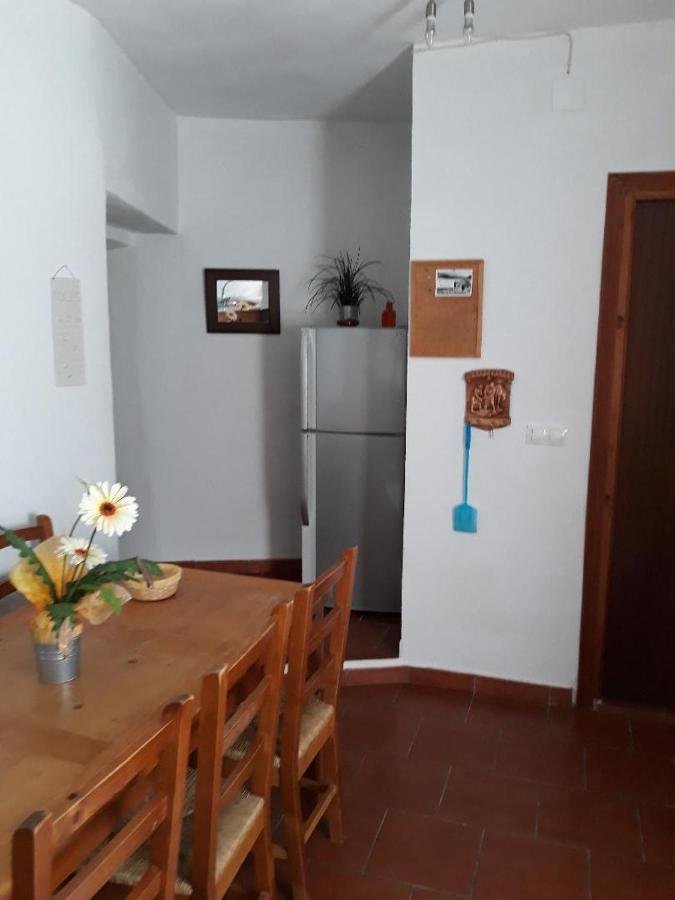 The Welcome Cave Freila Exterior foto