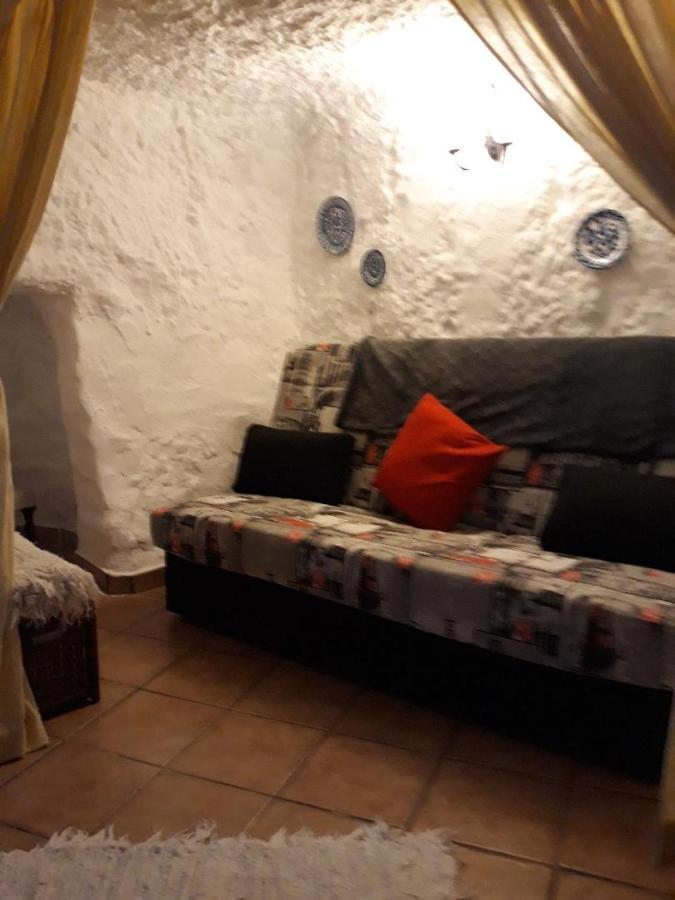 The Welcome Cave Freila Exterior foto